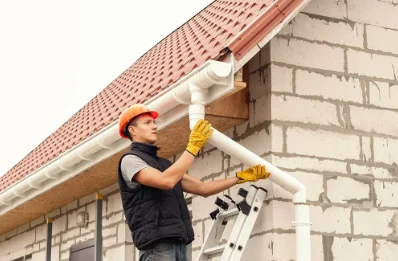 Pose et remplacement de gouttières à Mittelhausbergen